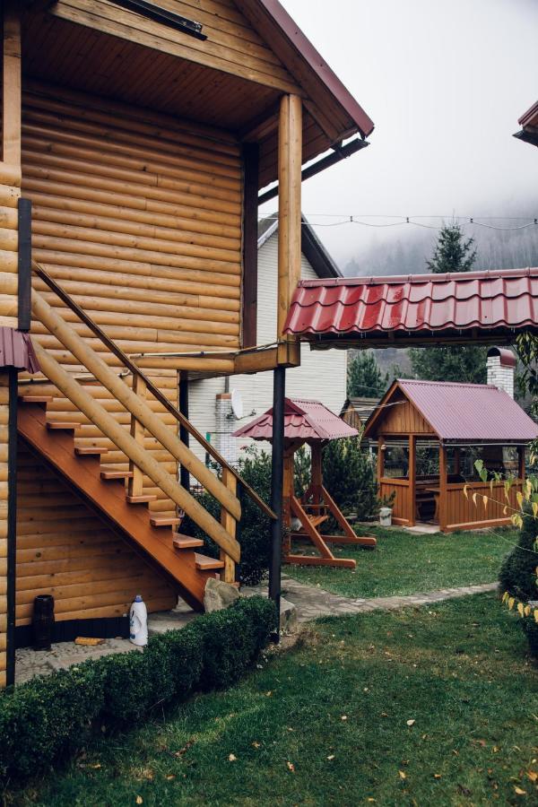 Cottage Nezabudka ياريمتشي المظهر الخارجي الصورة